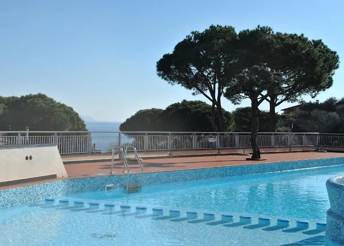 펜션 Il Poggetto - Sea View In With Pool 라팔로