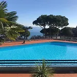 Dom wakacyjny Il Poggetto - Sea View In With Pool
